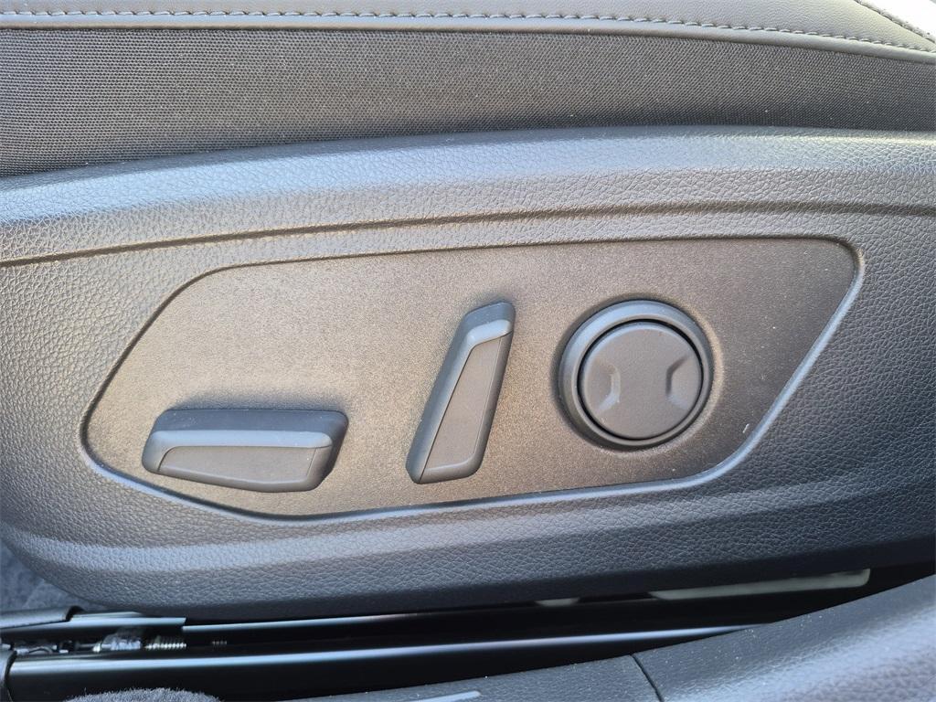new 2025 Kia K5 car, priced at $28,995