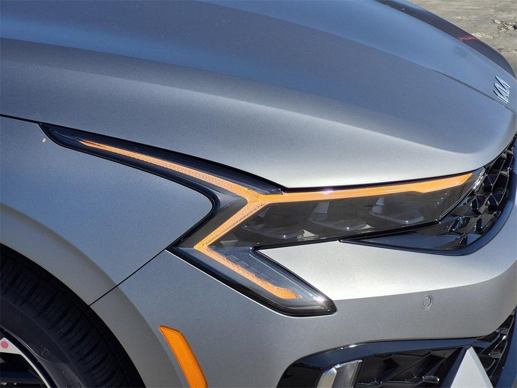 new 2025 Kia K5 car, priced at $28,995
