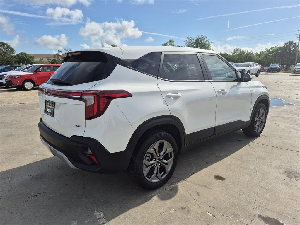 used 2024 Kia Seltos car, priced at $19,992