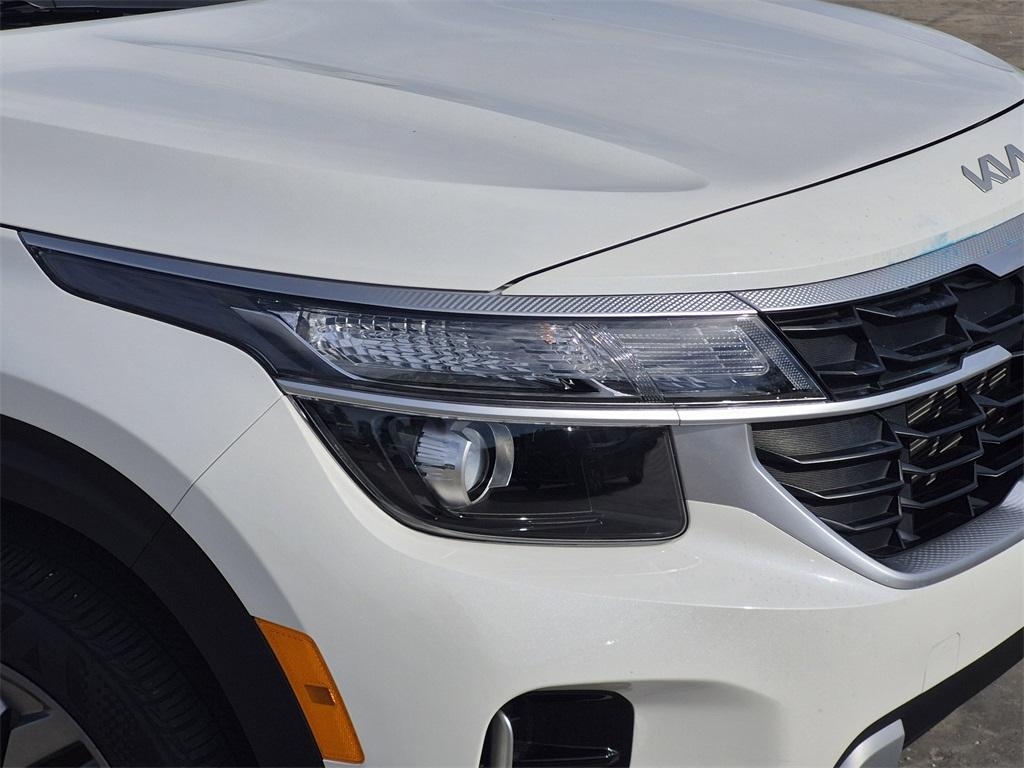 used 2024 Kia Seltos car, priced at $19,992