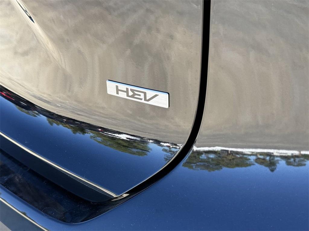 new 2025 Kia Niro car, priced at $30,735