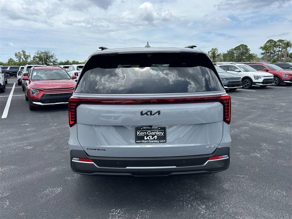 new 2026 Kia Carnival car, priced at $55,285