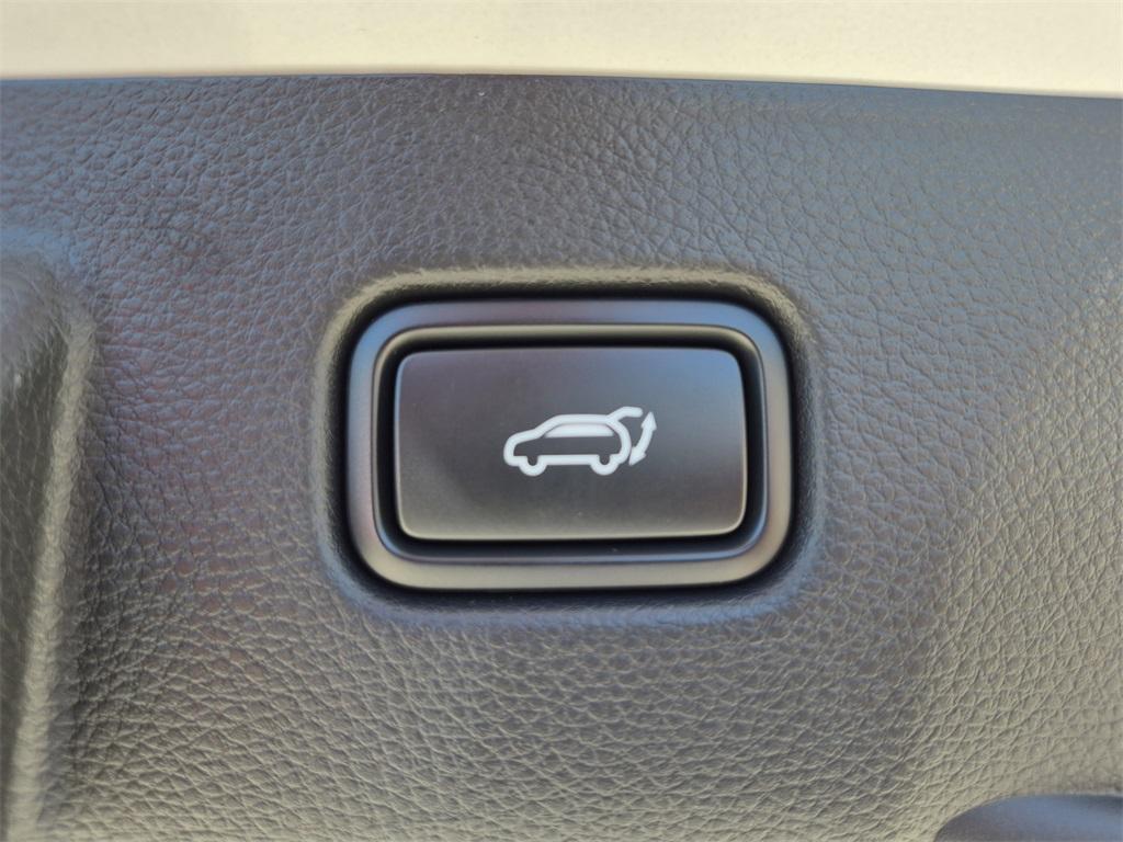 new 2025 Kia Seltos car, priced at $30,355