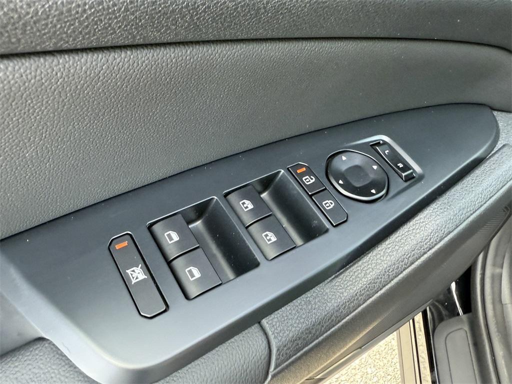new 2026 Kia Sportage car, priced at $27,378