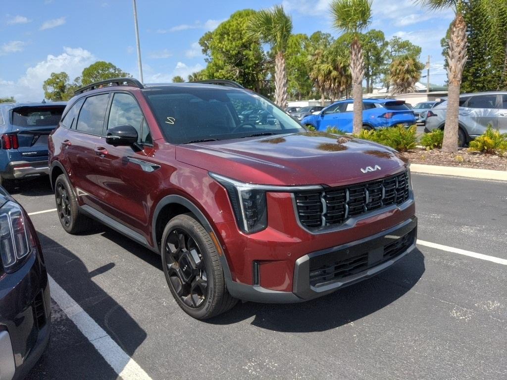 used 2024 Kia Sorento car, priced at $34,161