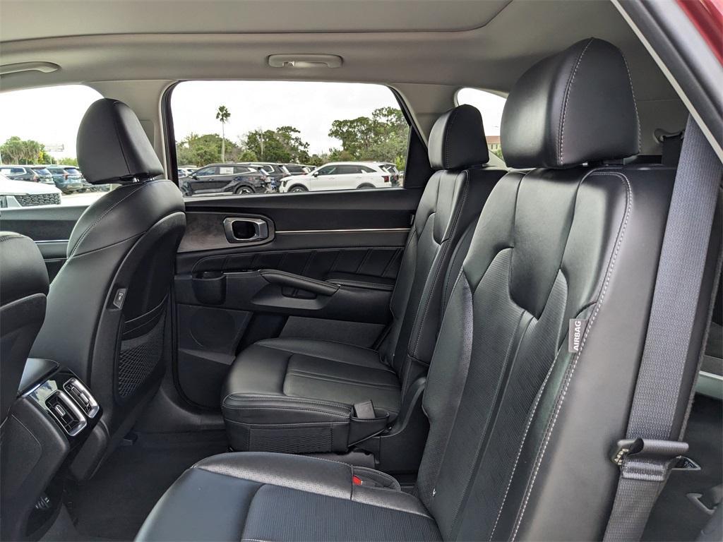 used 2024 Kia Sorento car, priced at $32,992