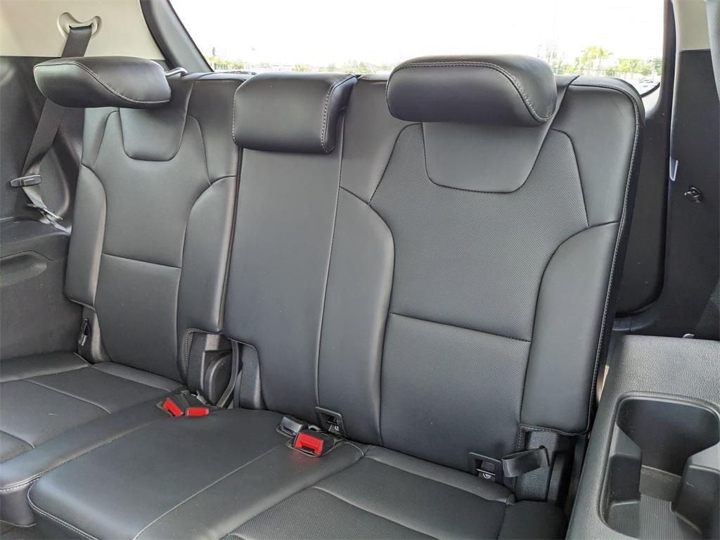 used 2024 Kia Telluride car, priced at $35,622