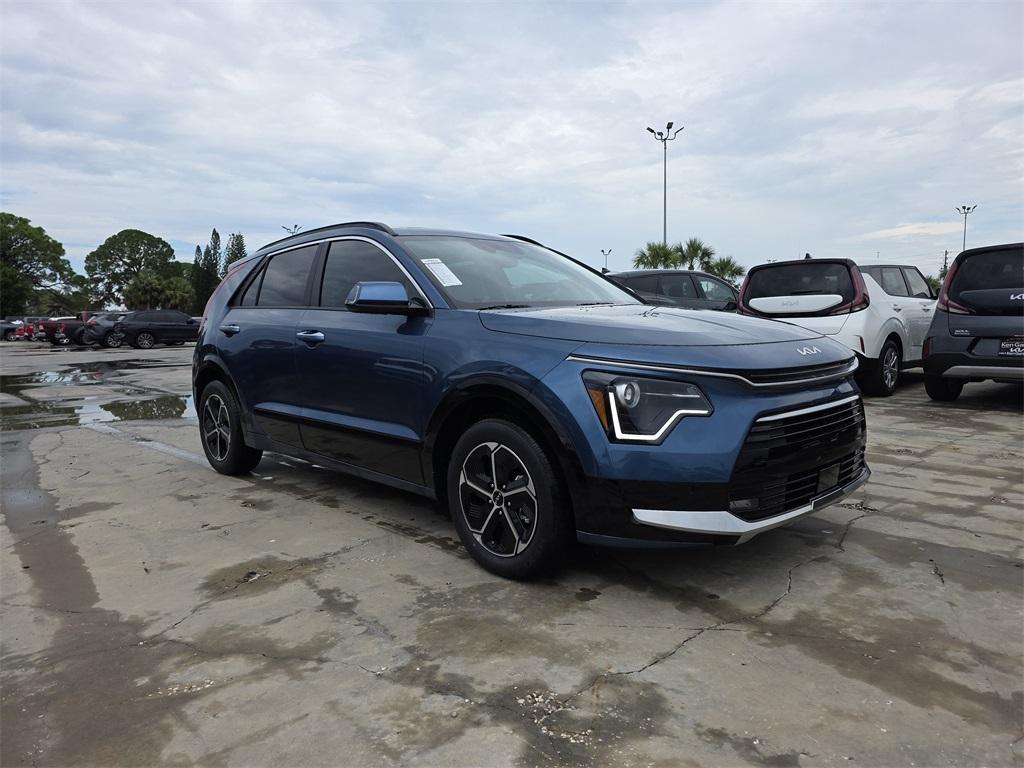 new 2025 Kia Niro car, priced at $31,964