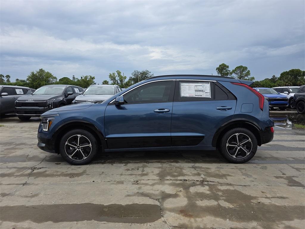 new 2025 Kia Niro car, priced at $31,964