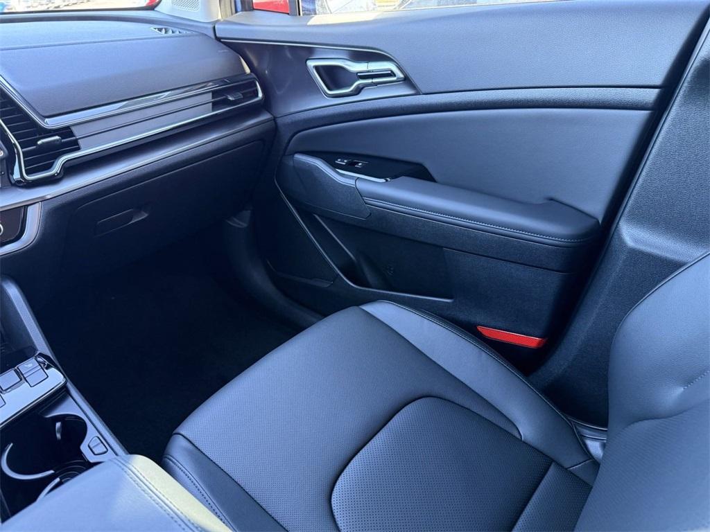 new 2025 Kia Sportage car, priced at $29,482