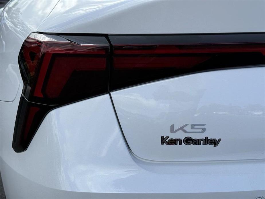 new 2025 Kia K5 car, priced at $33,875