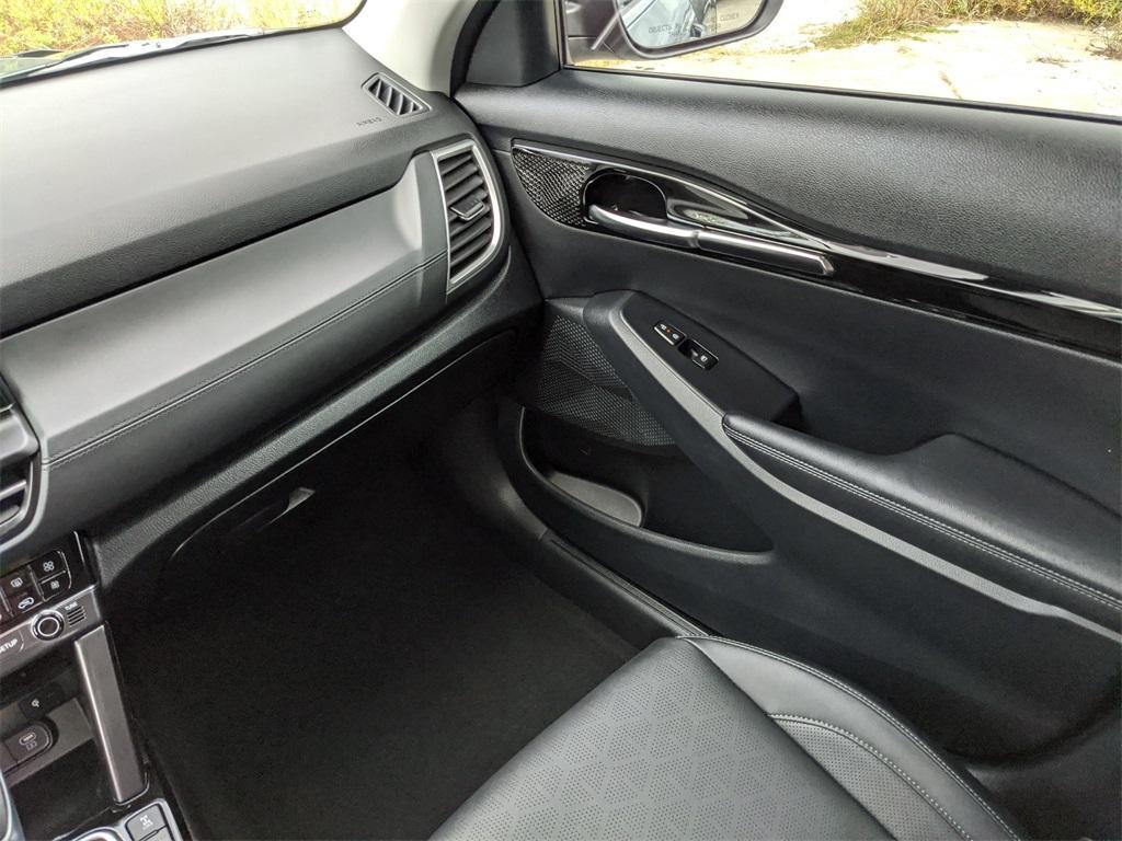 used 2024 Kia Seltos car, priced at $22,991