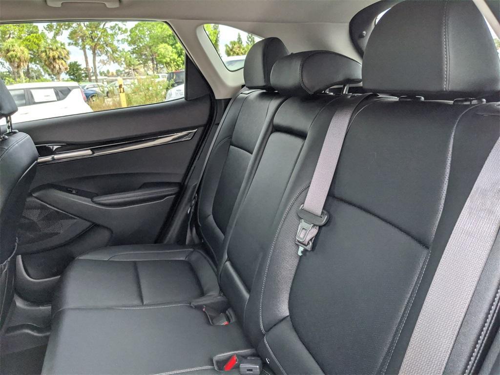 used 2024 Kia Seltos car, priced at $22,991