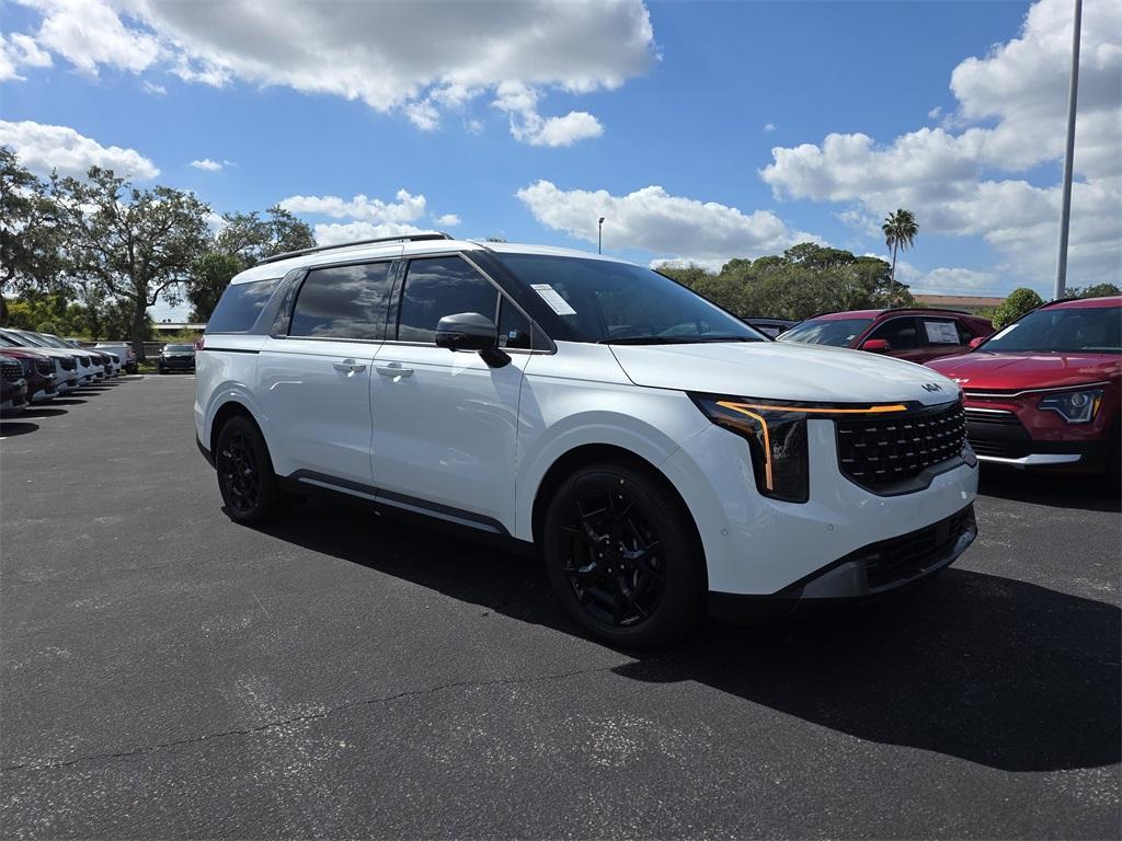 new 2026 Kia Carnival Hybrid car, priced at $54,365