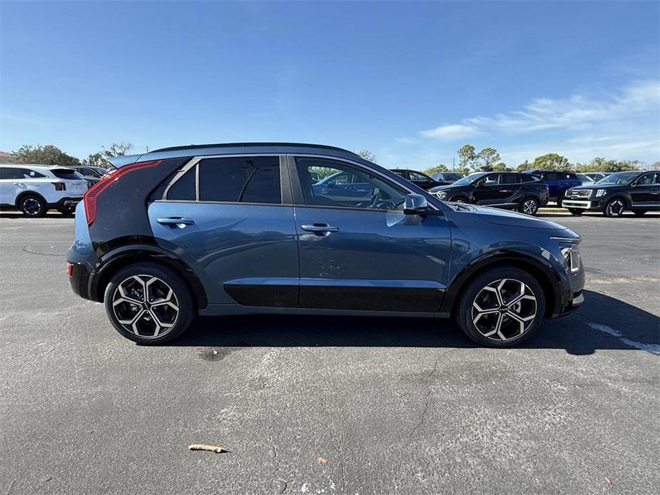 new 2025 Kia Niro car, priced at $37,135