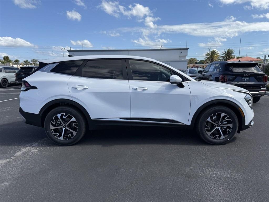 new 2025 Kia Sportage car, priced at $31,685