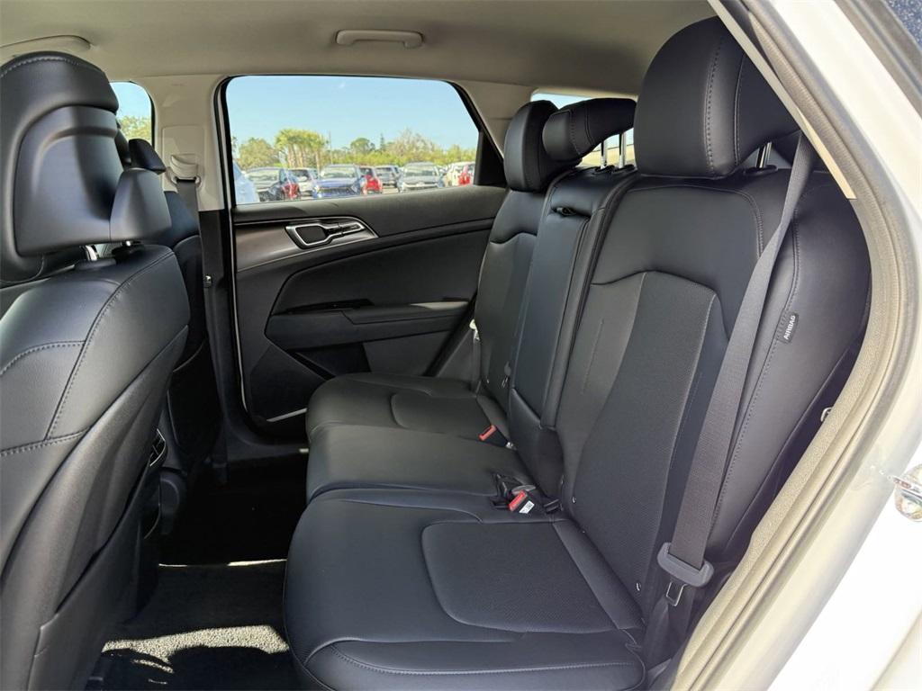 new 2025 Kia Sportage car, priced at $30,110