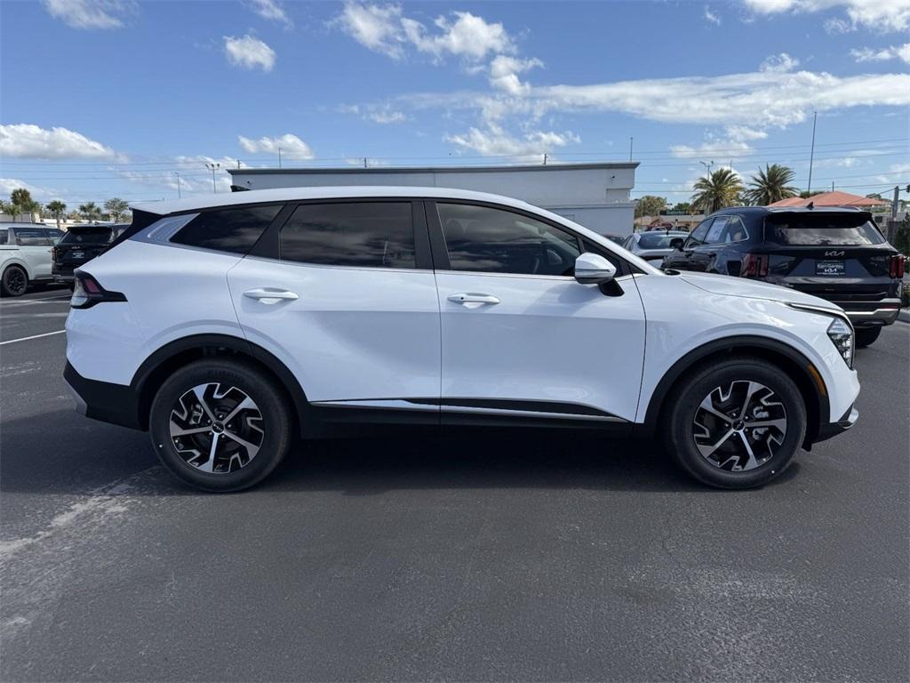 new 2025 Kia Sportage car, priced at $30,110