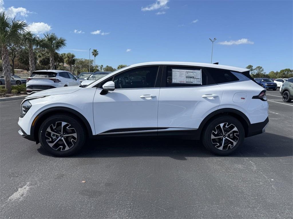 new 2025 Kia Sportage car, priced at $30,110
