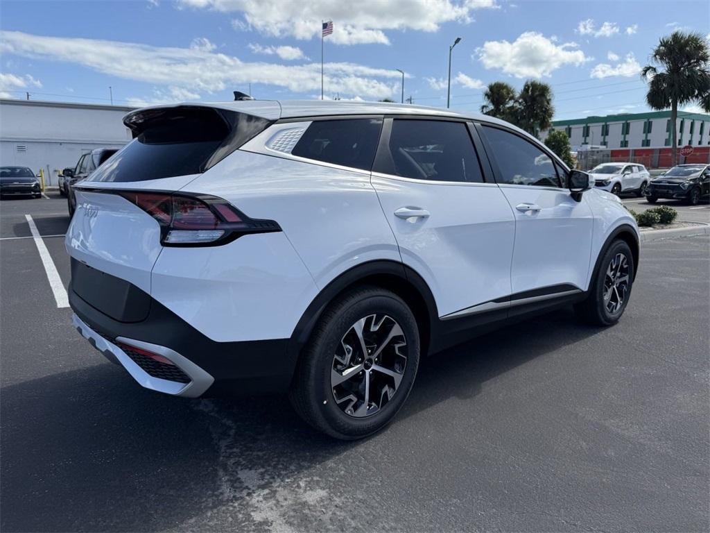 new 2025 Kia Sportage car, priced at $30,110