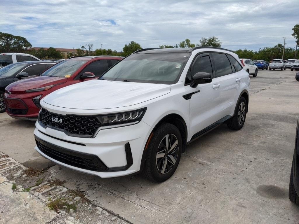 used 2023 Kia Sorento car, priced at $25,991