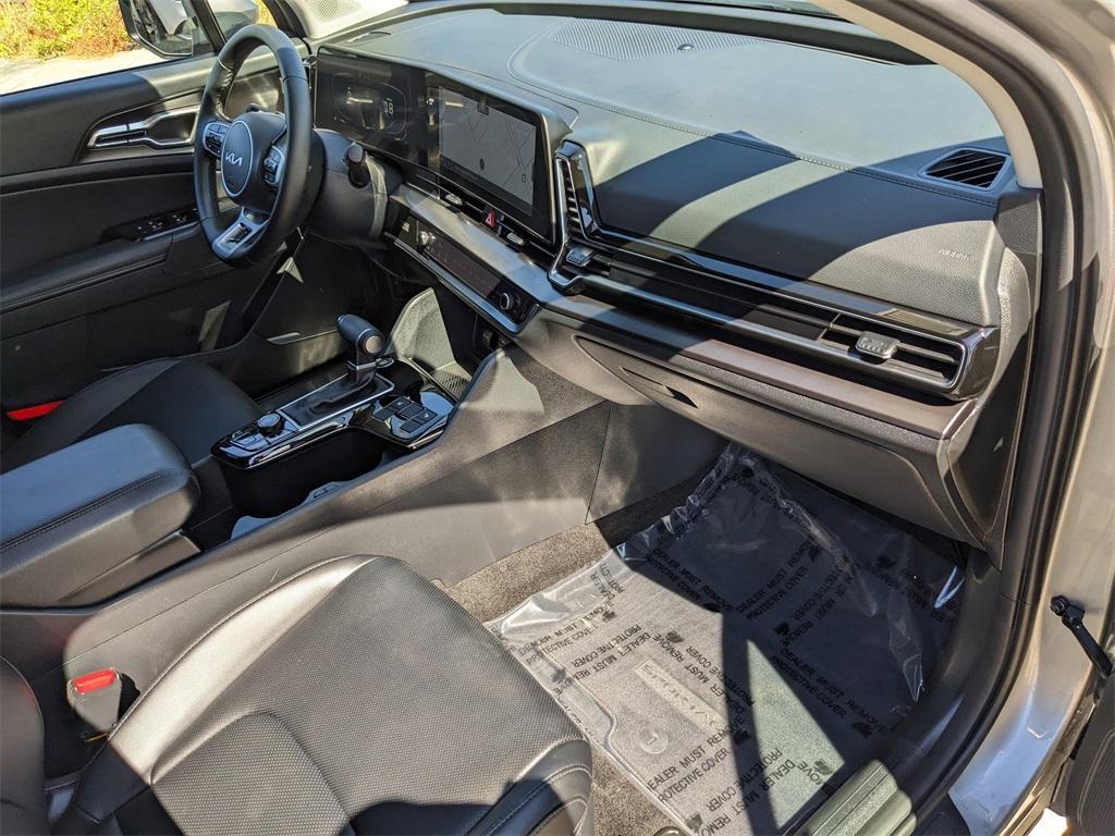 used 2025 Kia Sportage car, priced at $25,401
