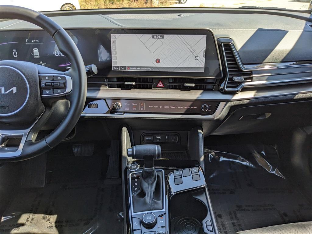used 2025 Kia Sportage car, priced at $25,401