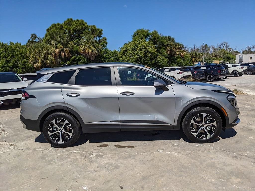 used 2025 Kia Sportage car, priced at $25,401