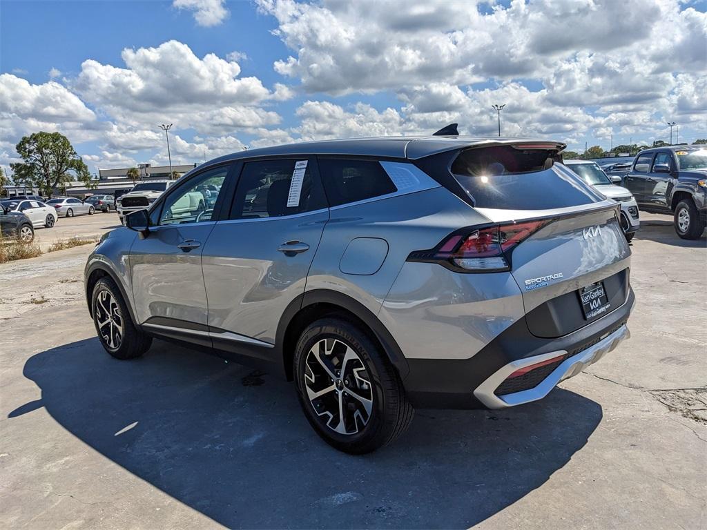used 2025 Kia Sportage car, priced at $25,401