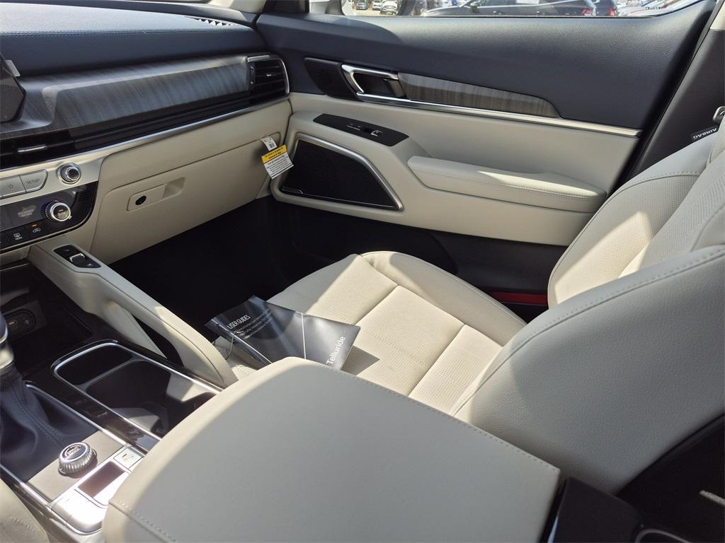 new 2025 Kia Telluride car, priced at $43,285