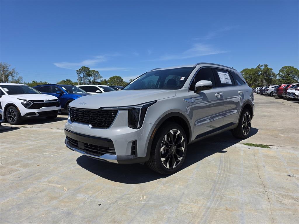 new 2025 Kia Sorento car, priced at $38,685