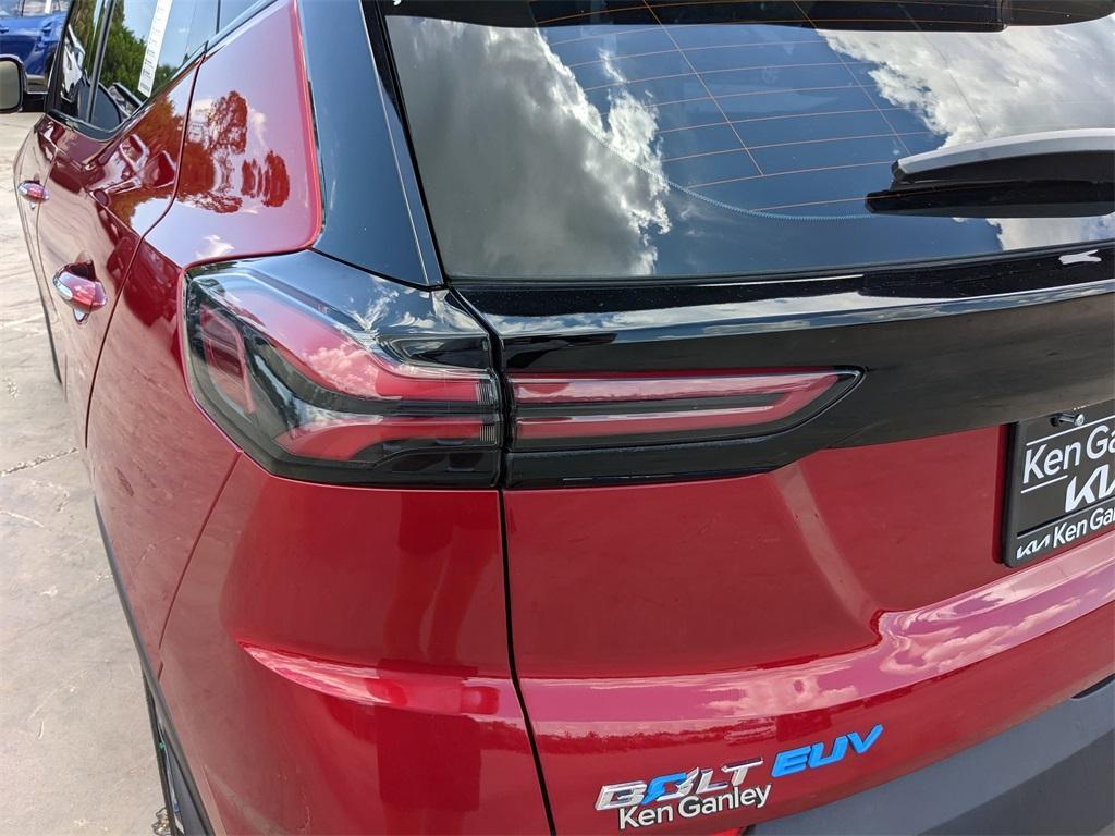 used 2022 Chevrolet Bolt EUV car, priced at $19,491