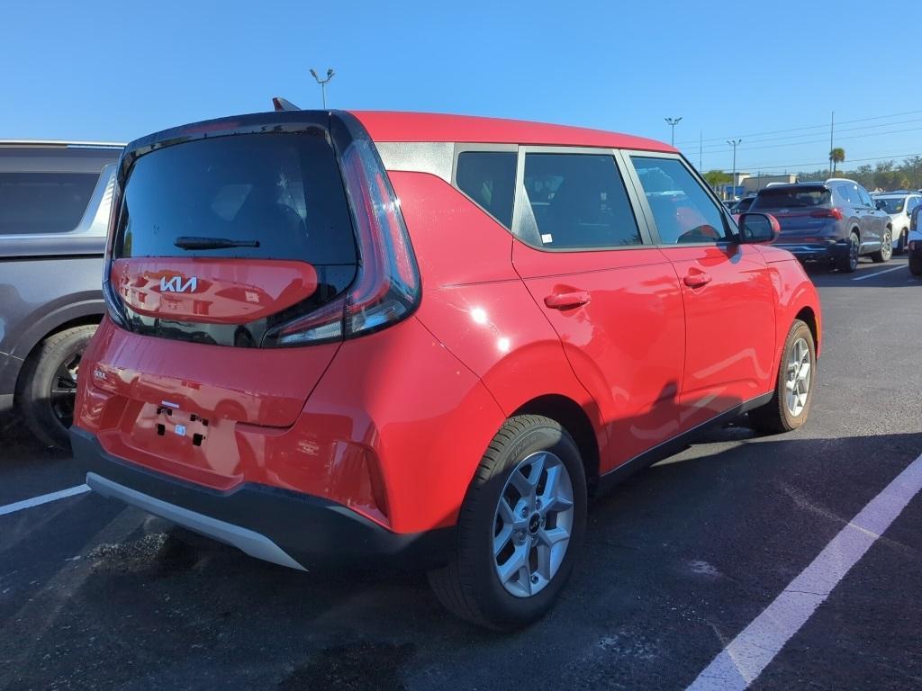 used 2024 Kia Soul car, priced at $16,901