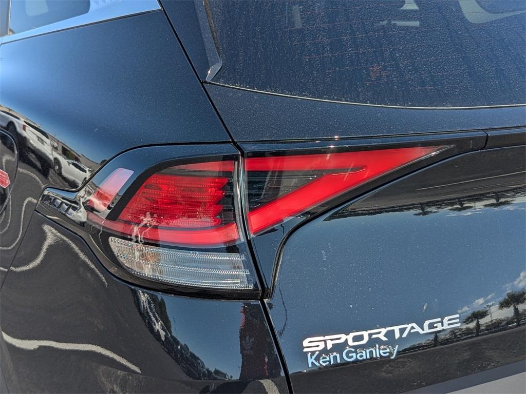 new 2025 Kia Sportage car, priced at $29,755