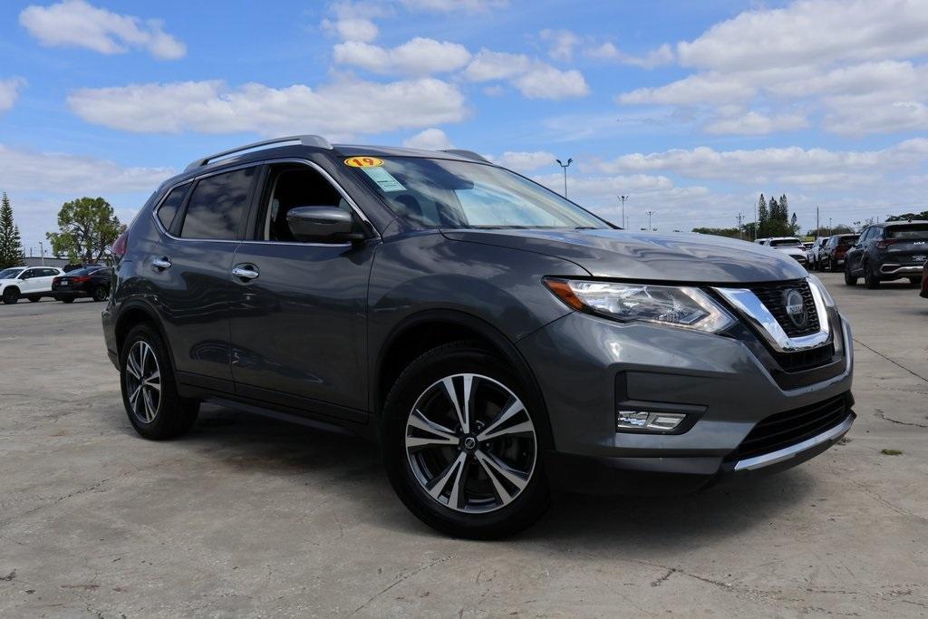 used 2019 Nissan Rogue car, priced at $18,134