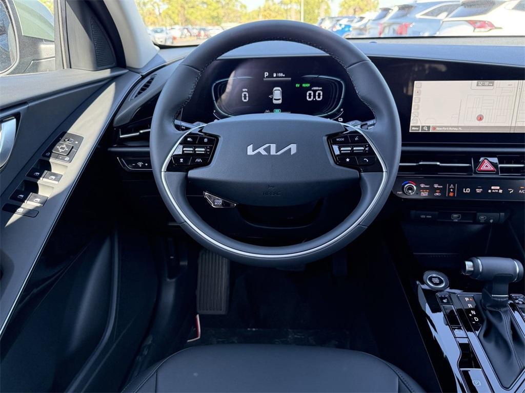 new 2025 Kia Niro car, priced at $30,985