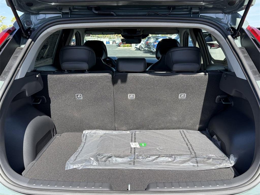 new 2025 Kia Niro car, priced at $30,985