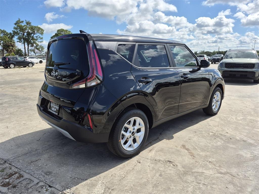 new 2025 Kia Soul car, priced at $22,405