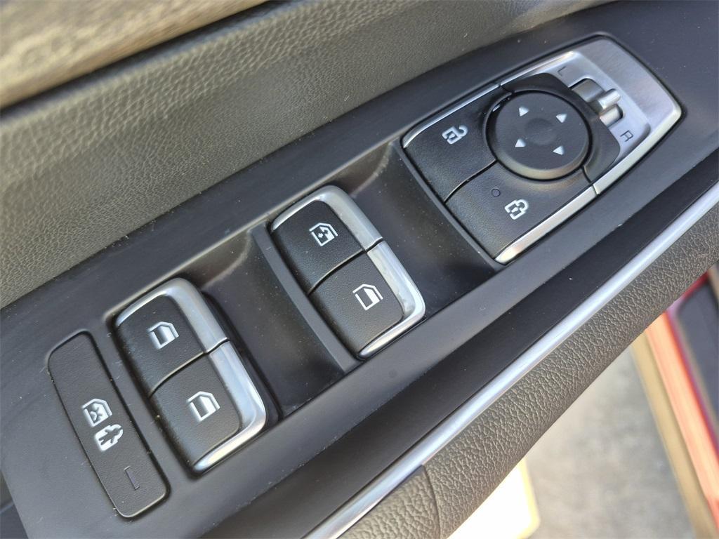used 2022 Kia Sorento car, priced at $25,992