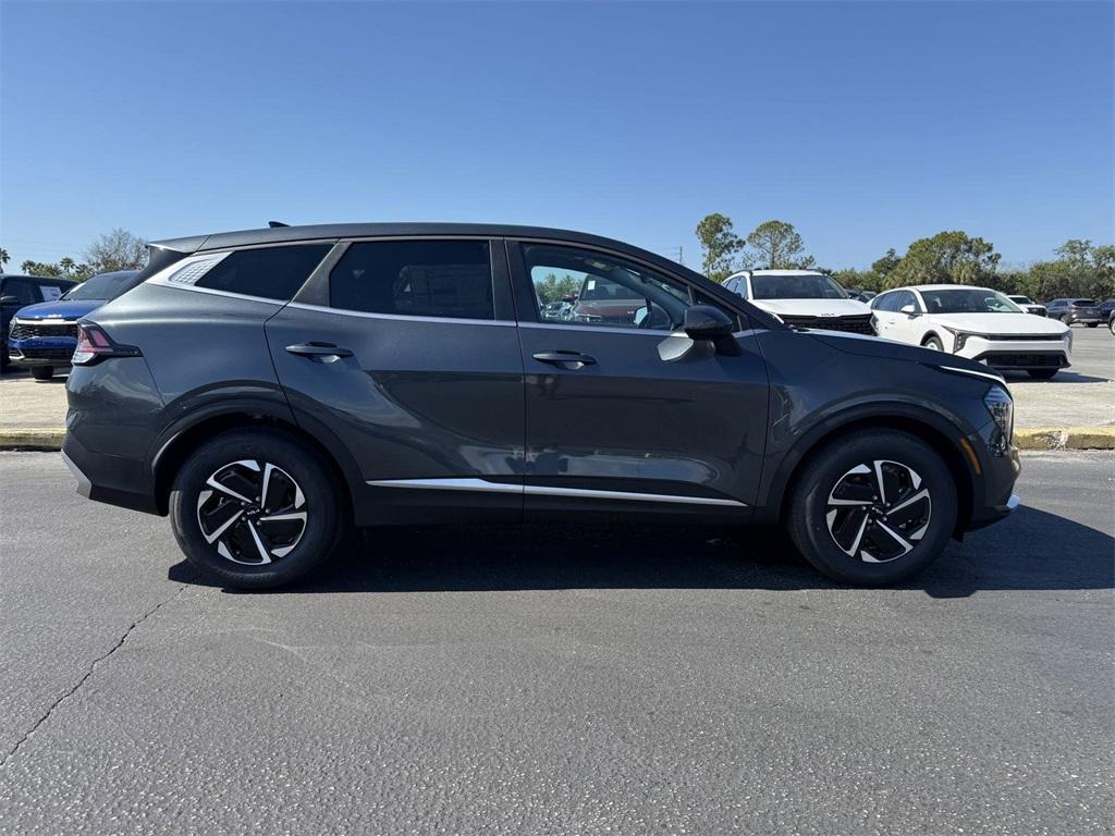 new 2025 Kia Sportage Hybrid car, priced at $30,535