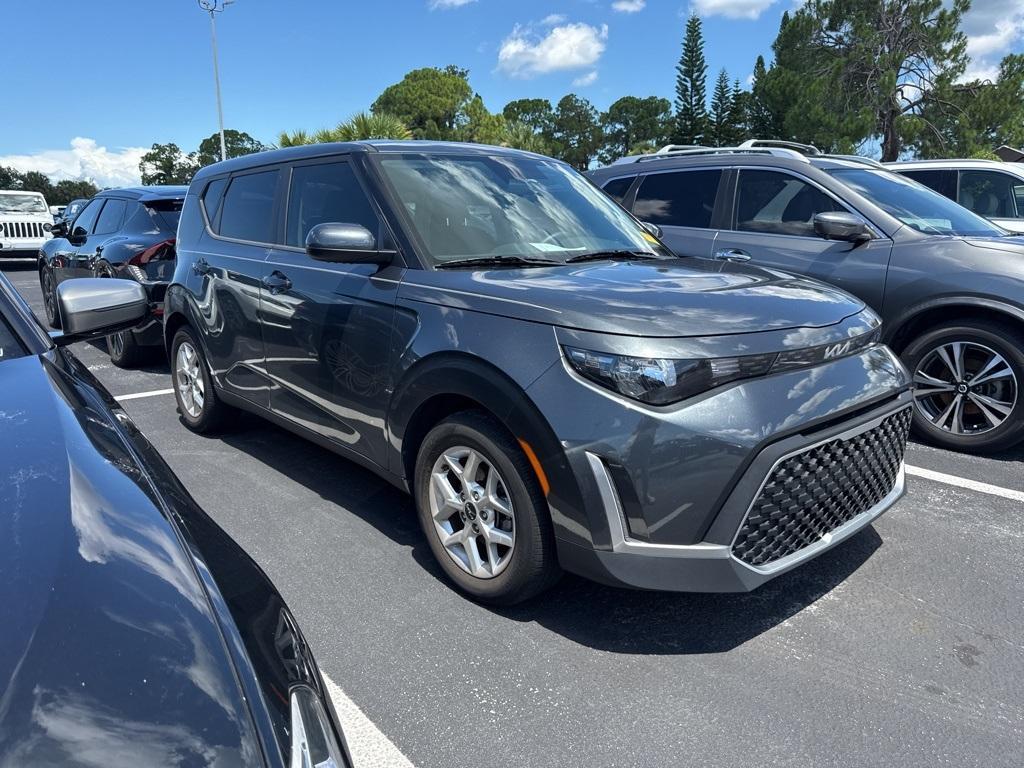 used 2023 Kia Soul car, priced at $17,492