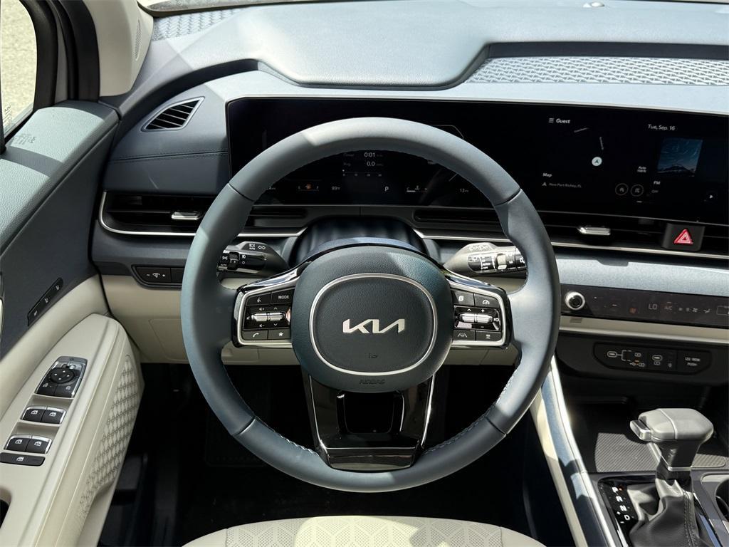 new 2026 Kia Carnival car, priced at $47,285