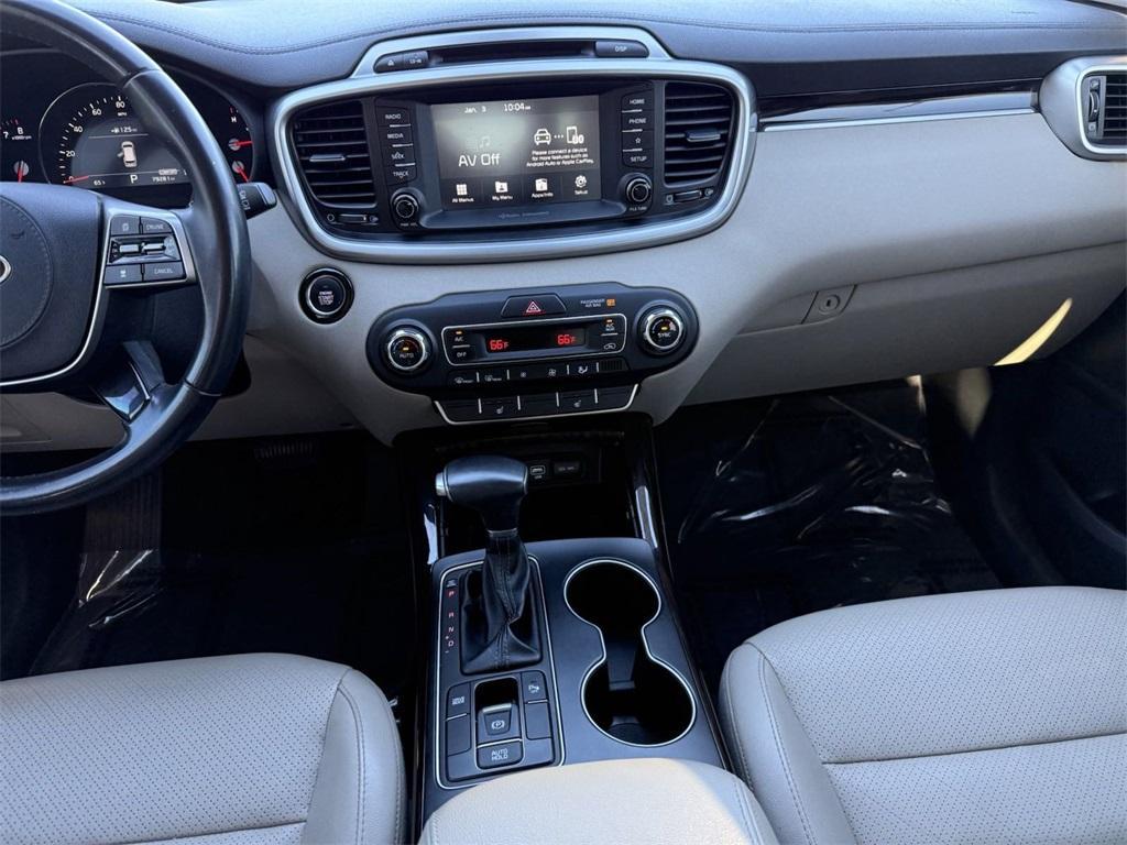 used 2019 Kia Sorento car, priced at $15,502