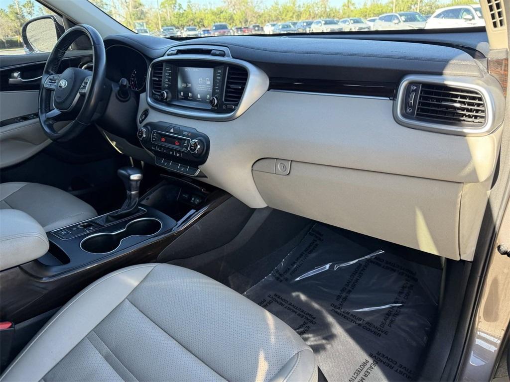 used 2019 Kia Sorento car, priced at $15,502