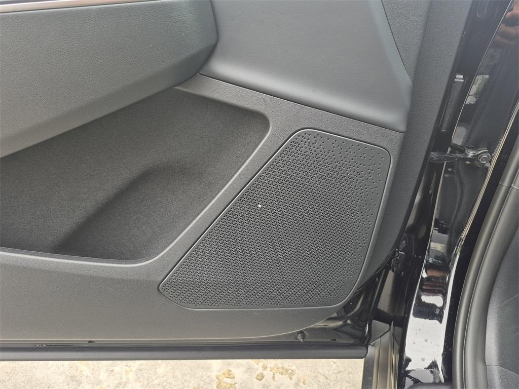 new 2025 Kia EV6 car, priced at $47,375