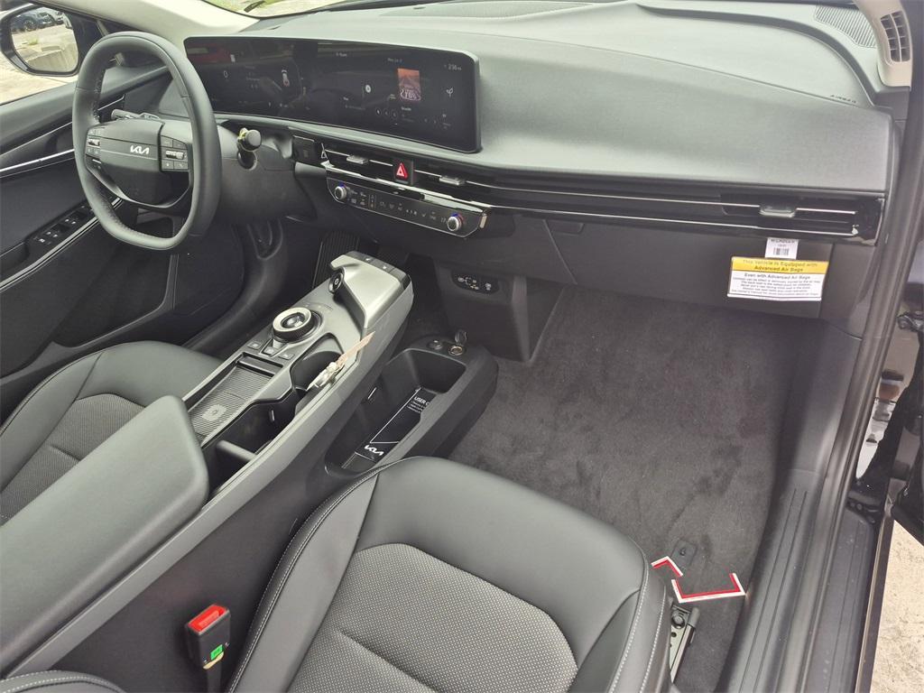 new 2025 Kia EV6 car, priced at $47,375