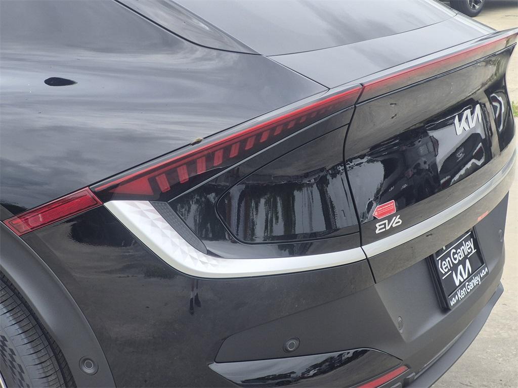 new 2025 Kia EV6 car, priced at $47,375