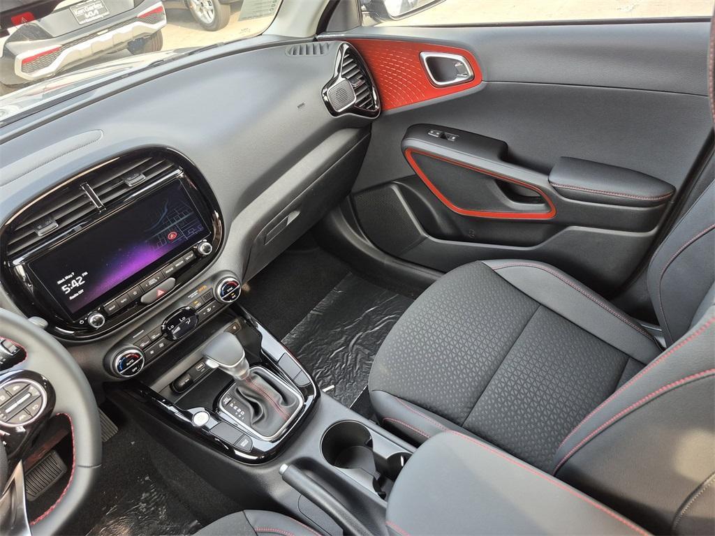 new 2025 Kia Soul car, priced at $22,901