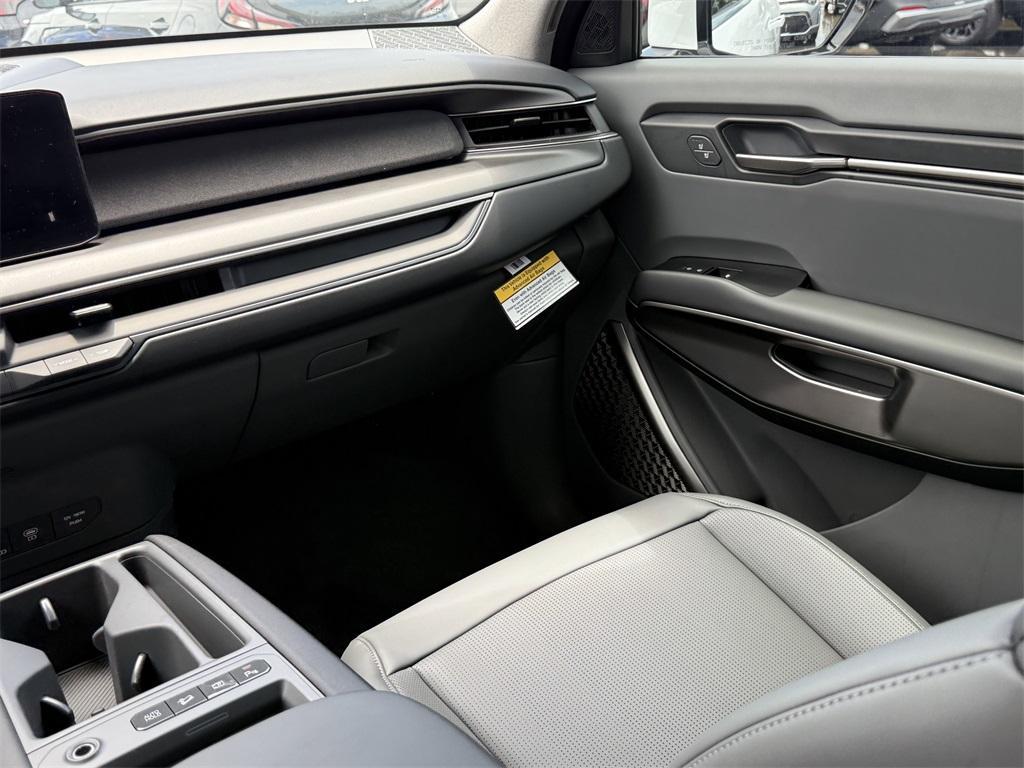 new 2026 Kia EV9 car, priced at $51,361