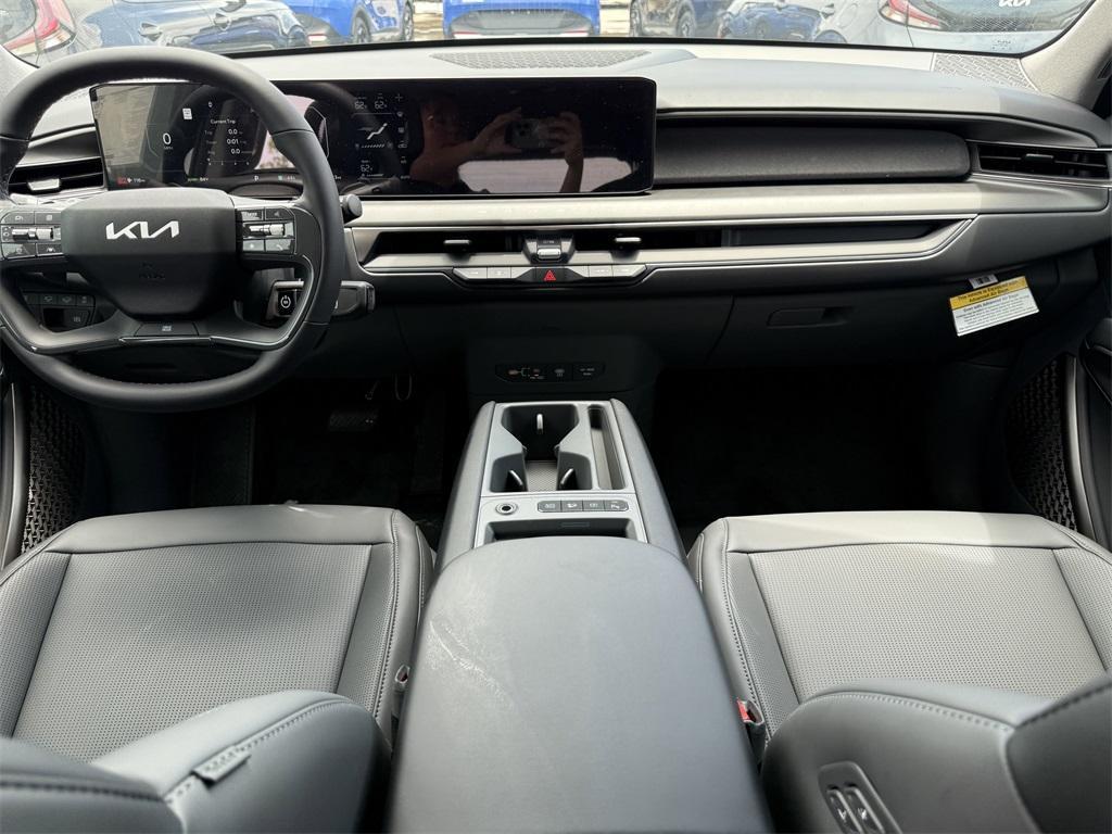 new 2026 Kia EV9 car, priced at $51,361